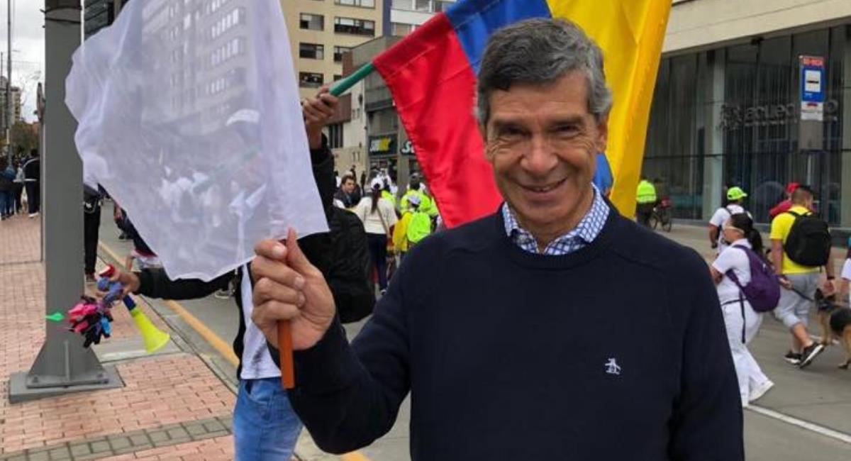 Rafael Pardo fue candidato para la Alcaldía de Bogotá en 2015. Foto: Facebook @RafaelPardoRueda