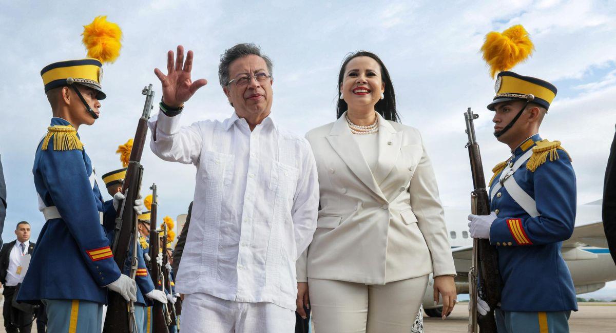 Gustavo Petro le envió un mensaje de Semana Santa al ELN. Foto: EFE