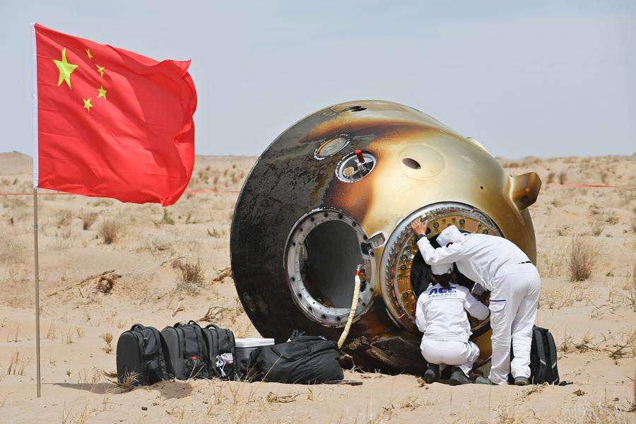 Capsule de retour des vaisseaux spatiaux de Shenzhou-19 a atterri en Chine