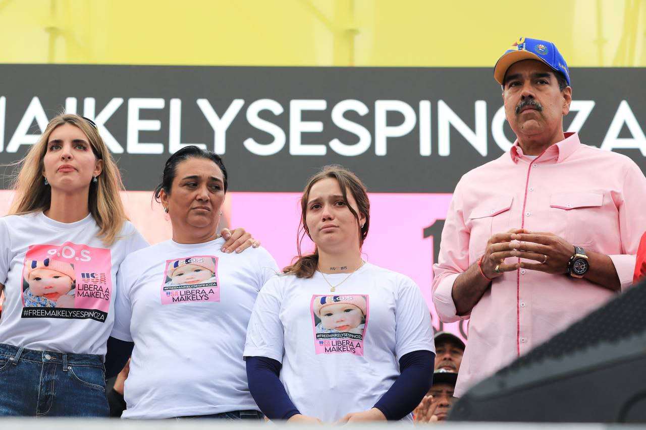 Vous devez sauver Maikeelys Espinoza