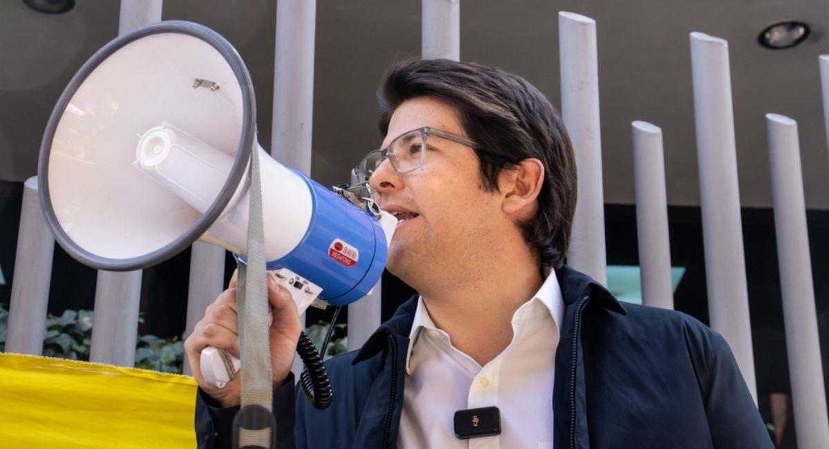 FBI apoyará las investigaciones del ataque contra Miguel Uribe. Foto: Shutterstock