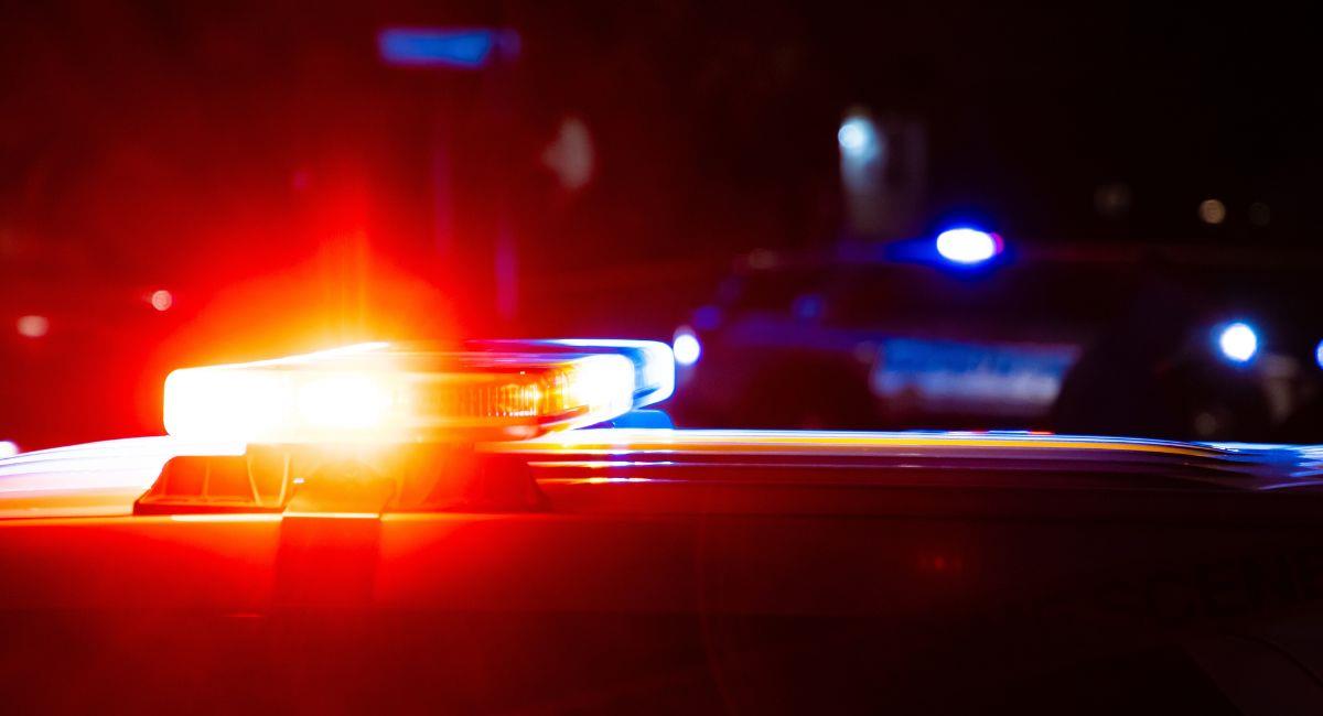 Noche de miedo: Atentan contra vehículo del procurador de DD. HH., Néstor Osuna. Foto: Shutterstock