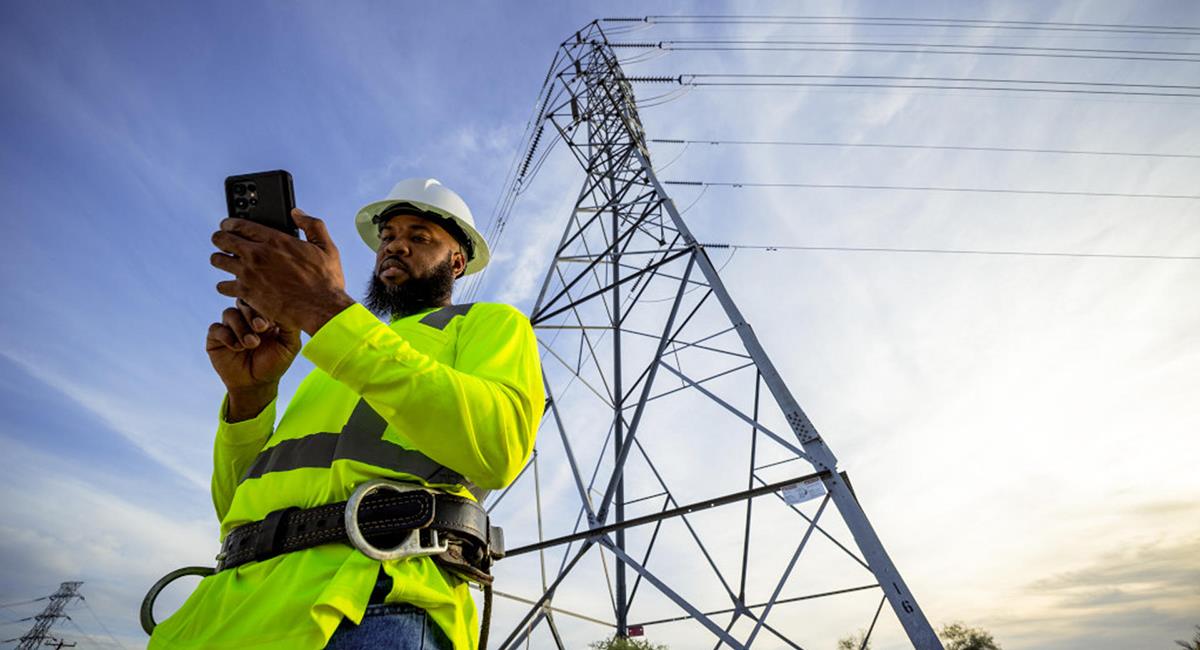 T-Mobile y Starlink se alían para llevar cobertura a zonas rurales de EE.UU. Foto: EFE