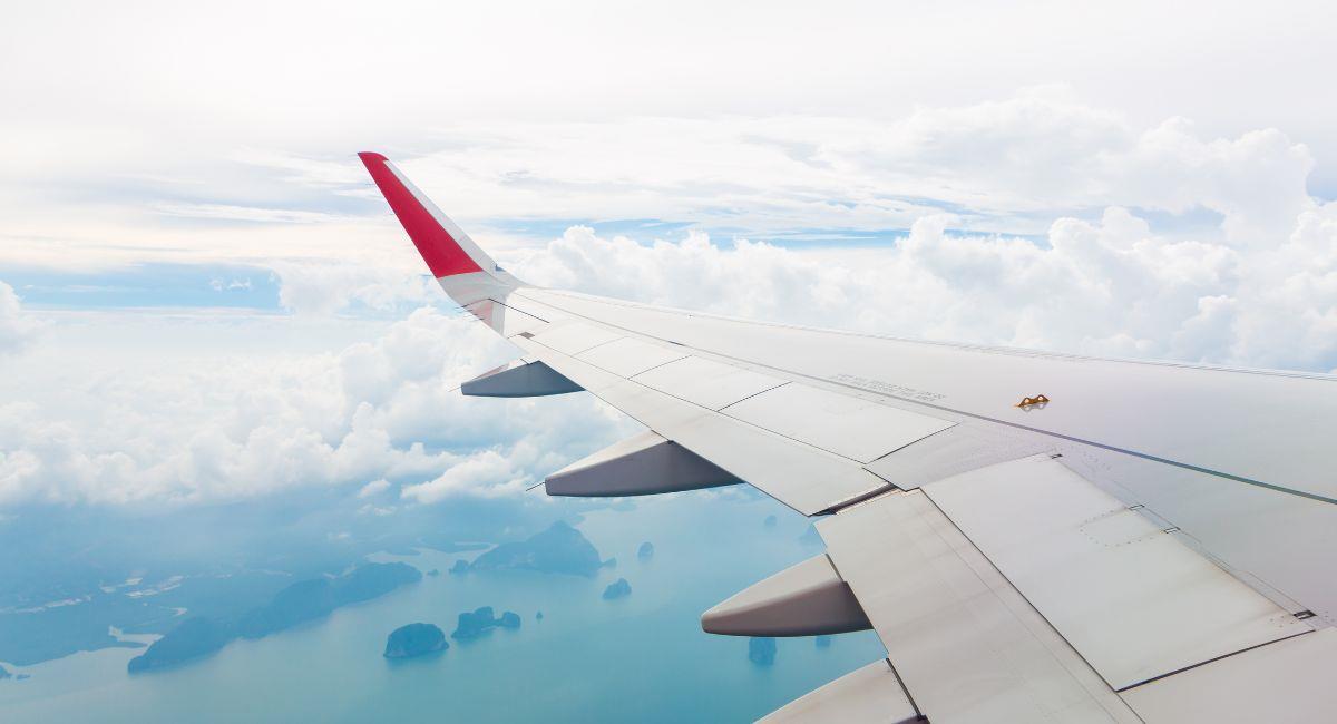 Los vuelos de Bogotá a Monterrey desde Avianca ya están disponibles para comprar. Foto: Freepik jannoon028