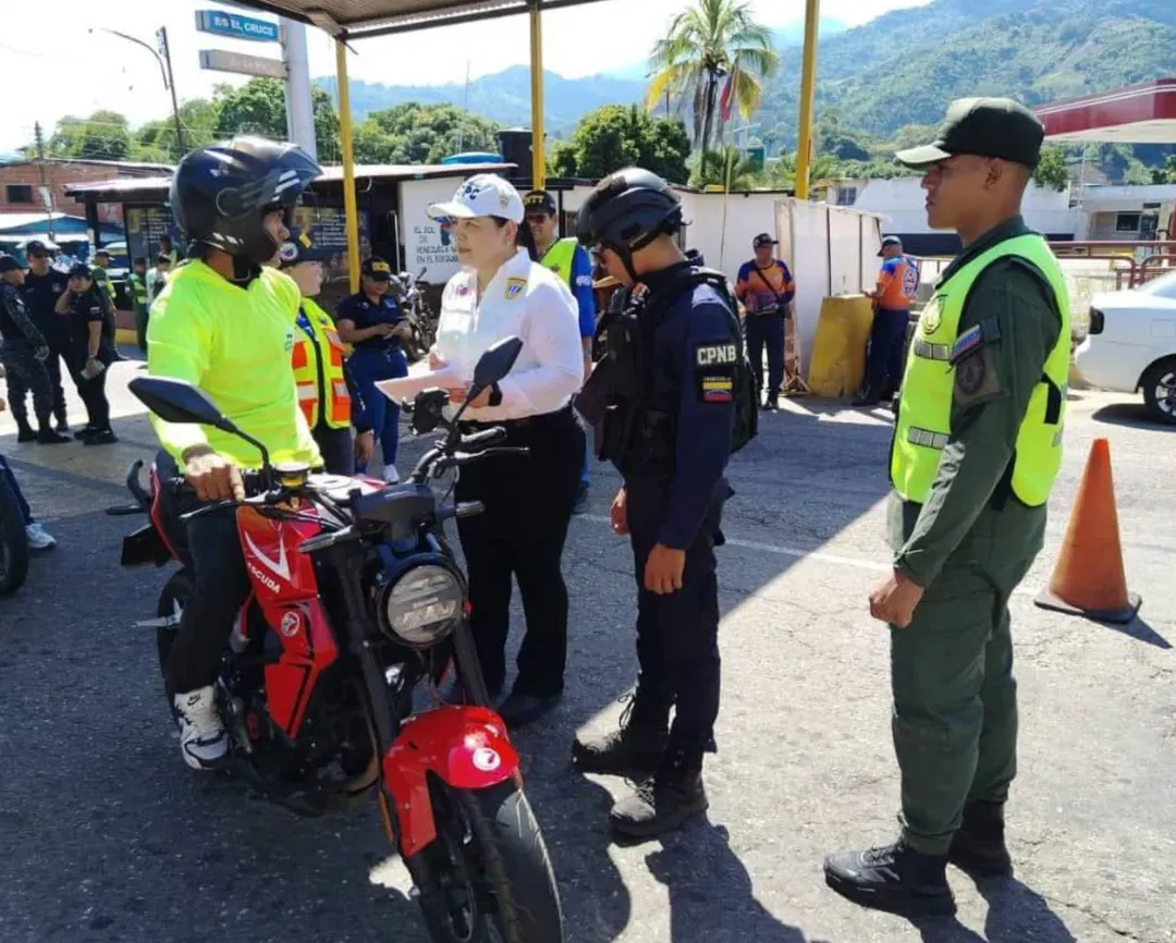 À Trujillo, ils ajoutent des efforts pour réduire les accidents de la circulation en moto