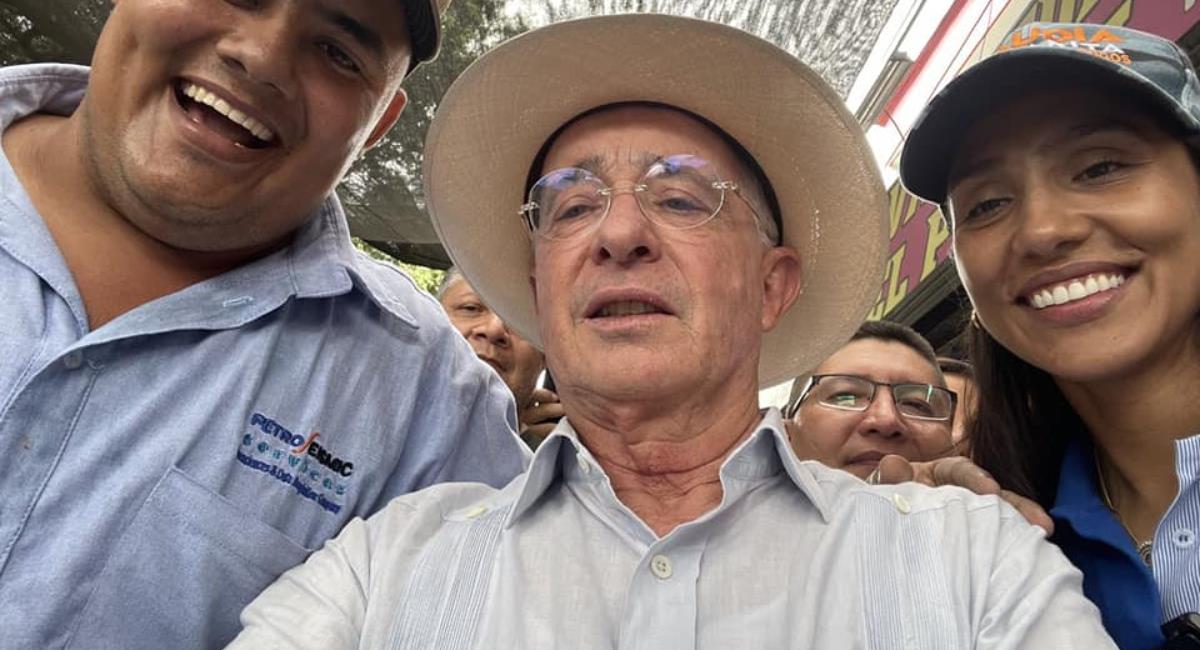 Álvaro Uribe, expresidente de Colombia. Foto: Facebook @AlvaroUribeVel