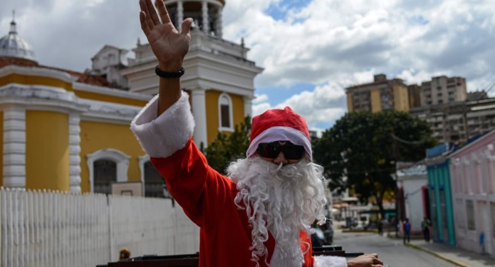 Maduro décrent le début de Noël au Venezuela depuis le 1er octobre