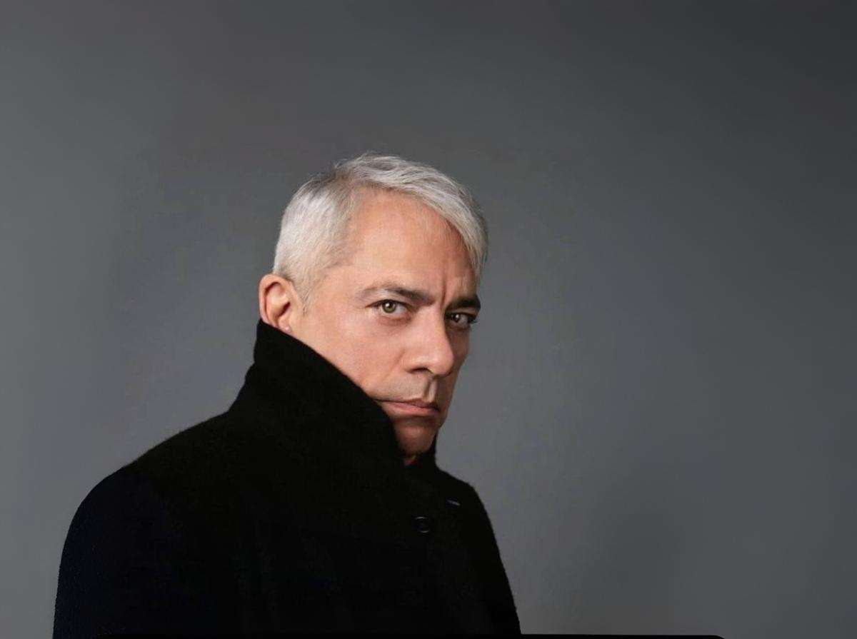 roberto moll