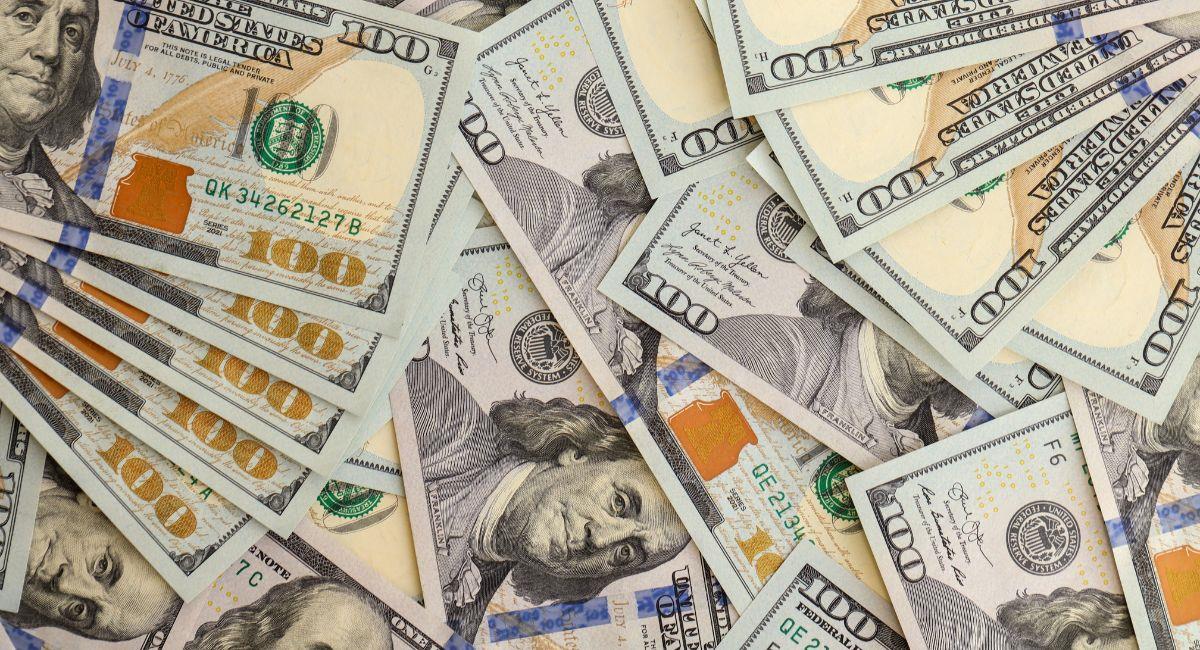 El precio del dólar en Colombia sigue estando bajo la barrera de los $4.000. Foto: Shutterstock
