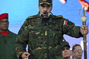 « Alerte et prêt » : Maduro compte sur la victoire du Venezuela face à la « menace » de le destituer du pouvoir