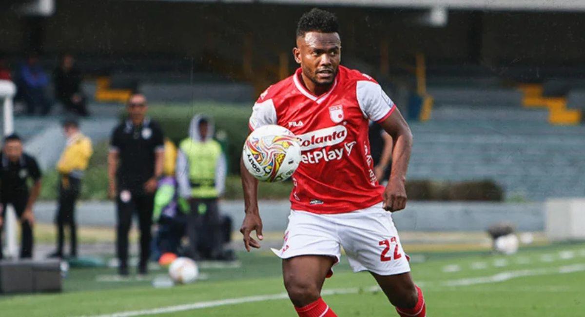 Elvis tiene la fortuna de ser campeón con los dos grandes de Bogotá. Foto: Independiente Santa Fe