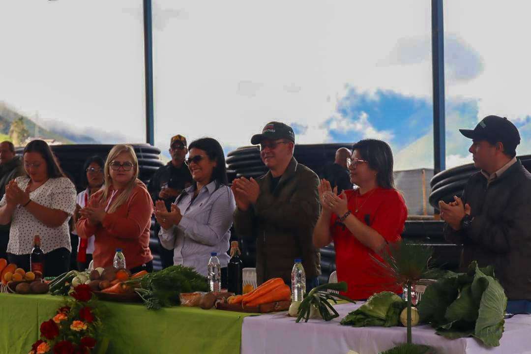 Ils livrent des intrants agricoles à 1 900 unités de production à Mérida