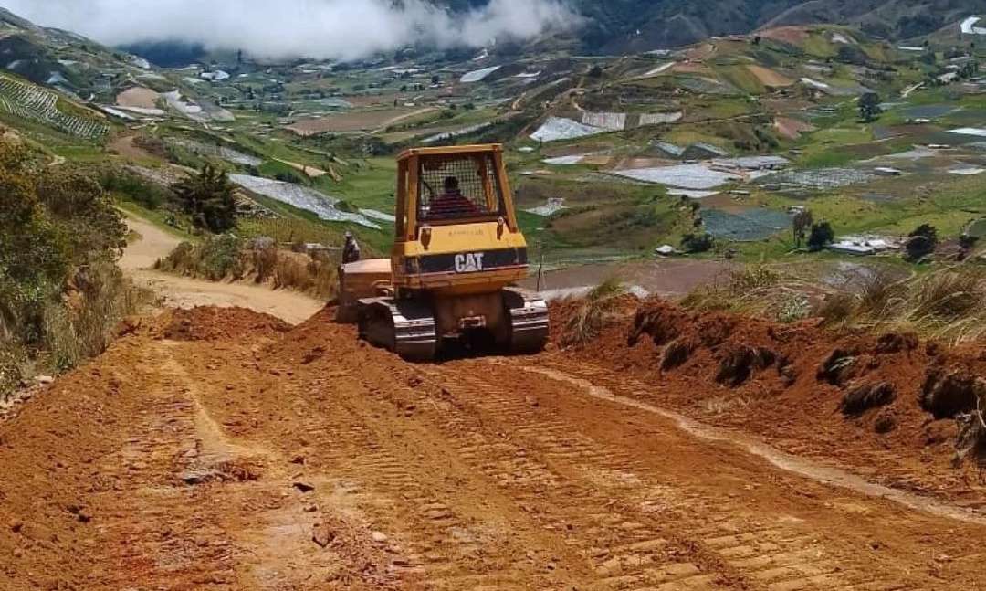 Ils optimisent près de 1 470 kilomètres de routes agricoles à Trujillo