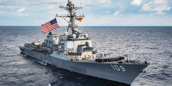 L'un des navires de guerre de Trump quitte les Caraïbes et retourne en Floride