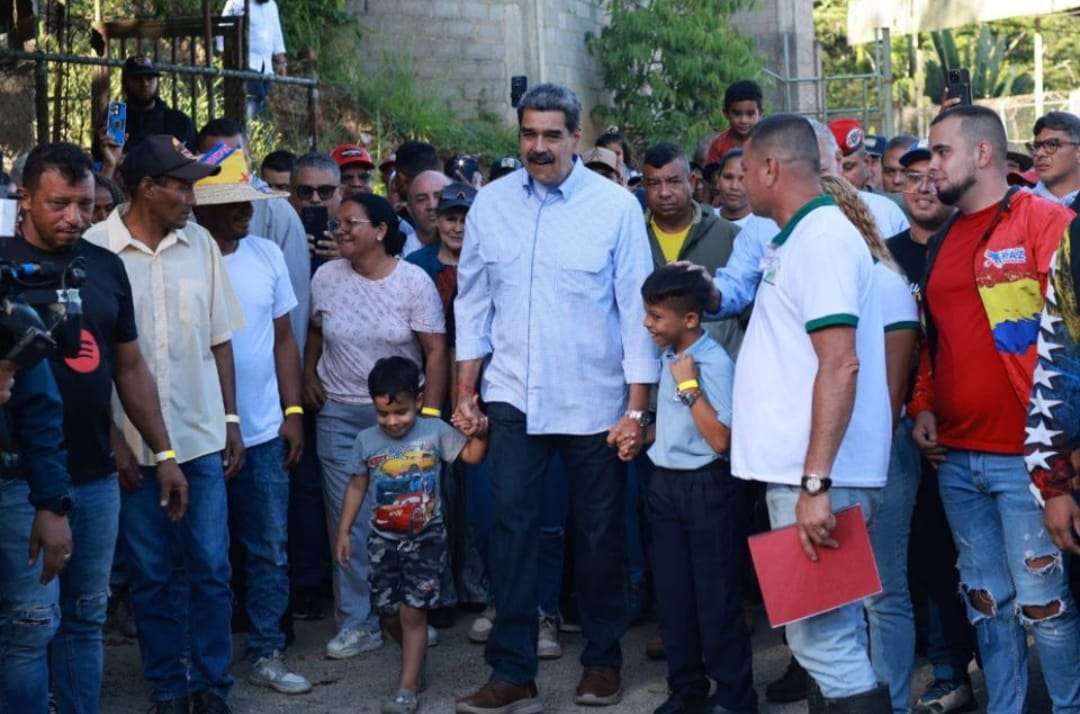 Maduro: l'avenir du Venezuela est dans les communes