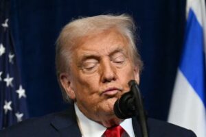 Inconnues sur l&rsquo;attaque terrestre annoncée par Trump sur fond de tensions avec le Venezuela