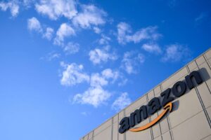 Amazon révèle sa stratégie pour défier Google et Microsoft