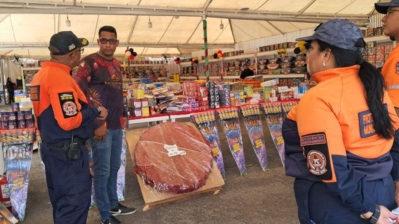Ils activent une campagne de prévention pour l'utilisation de feux d'artifice dans la municipalité de Sucre