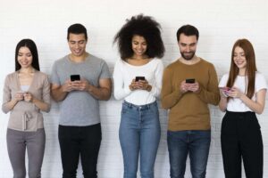 Ils inaugurent la première clinique de « démence sur smartphone »
