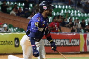 Les Tigres ont tenu les Lions à distance à Maracay