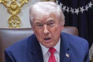 Trump affirme que le Venezuela livrera entre 30 et 50 millions de barils de pétrole aux États-Unis