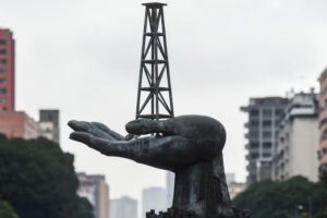 La société publique vénézuélienne PDVSA confirme les négociations pour la vente de pétrole aux États-Unis