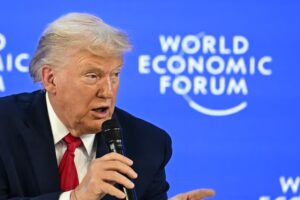 Donald Trump à Davos : le Venezuela dépassera les 20 ans de revenus pétroliers en six mois