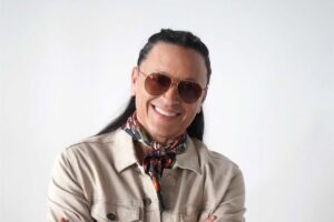 Elvis Crespo annonce une version spéciale de son dernier album
