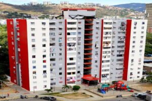 Ils ont rénové les façades des blocs à La Vega