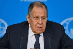 Lavrov accuse l&rsquo;Europe et l&rsquo;OTAN de préparer une guerre contre la Russie
