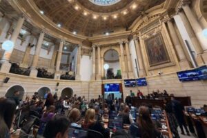 Les membres du Congrès continueront de recevoir un million malgré la suppression de la prime de service