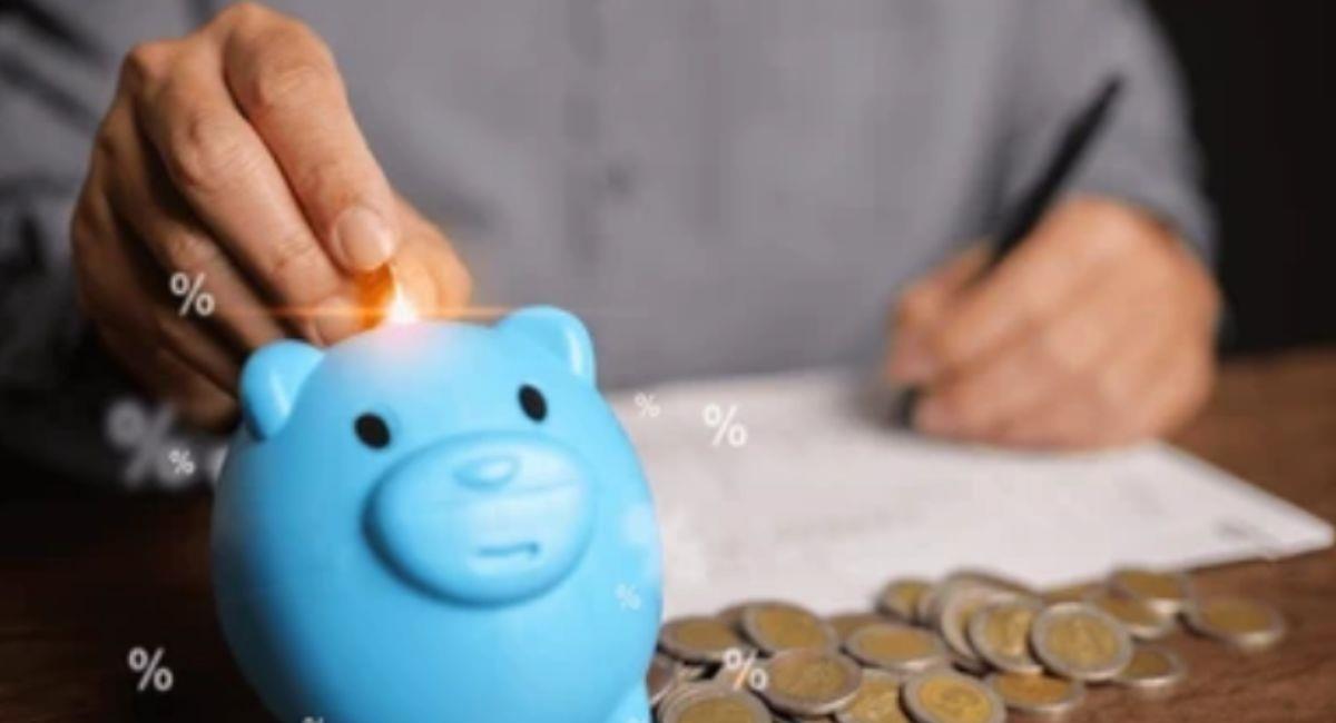 Petro busca traer de vuelta $250 billones en fondos de pensiones. Foto: Shutterstock
