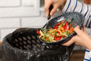 initiatives qui cherchent à s’attaquer au problème