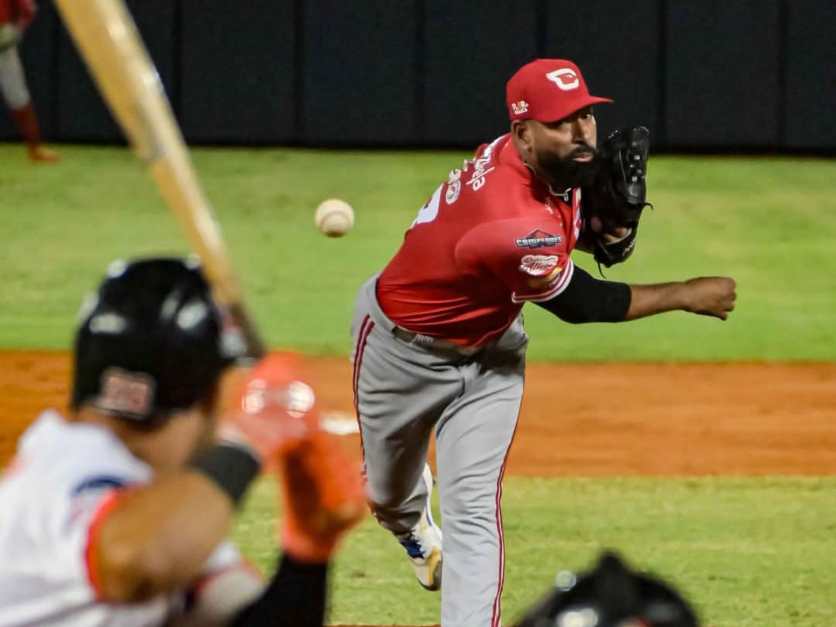 La batte d'Ali Sánchez a brillé à Maracaibo