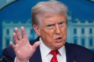 Le gouvernement américain menace le Nigeria d’une attaque « violente et sauvage »