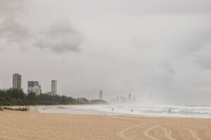 des vagues allant jusqu&rsquo;à 4 mètres sont signalées