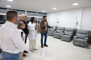 Ils rénovent et décorent le cinquième étage de l&rsquo;hôpital central de Maturín