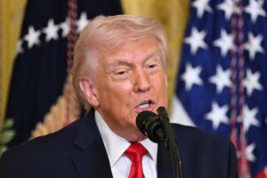 Trump conseille à María Corina Machado de ne pas retourner au Venezuela pour l&rsquo;instant