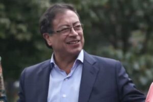 le journaliste Néstor Morales calomnie mon gouvernement