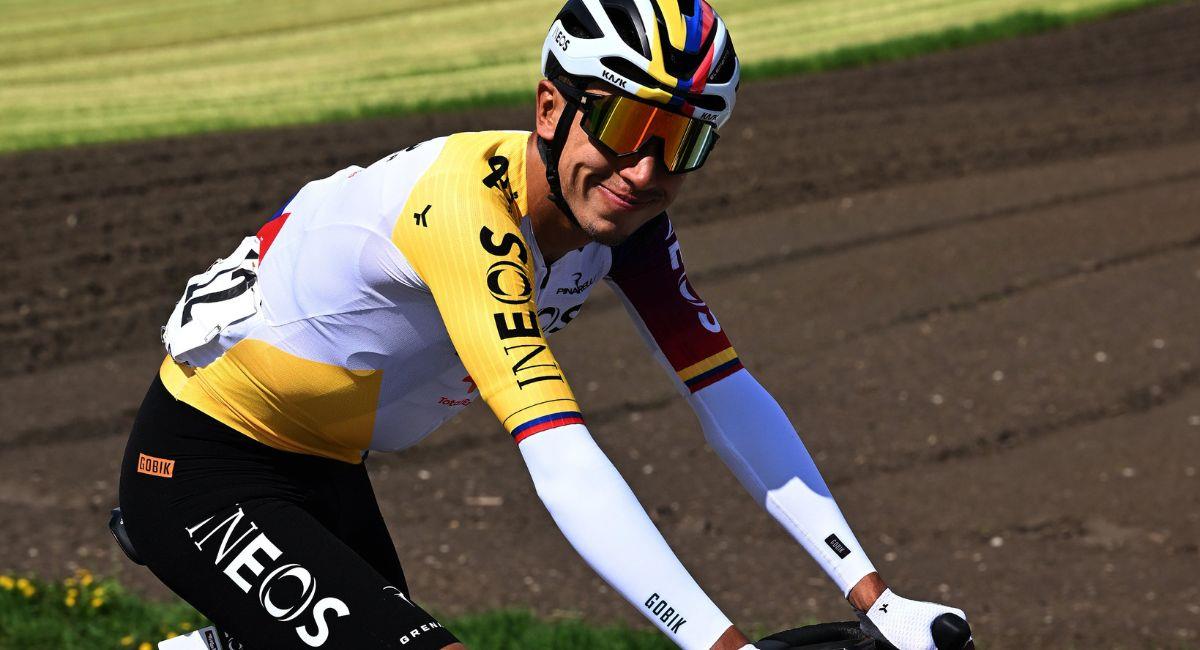 El zipaquireño se ubicó en el puesto 59 de la primera etapa en el Tour de los Alpes. Foto: Twitter @INEOSGrenadiers