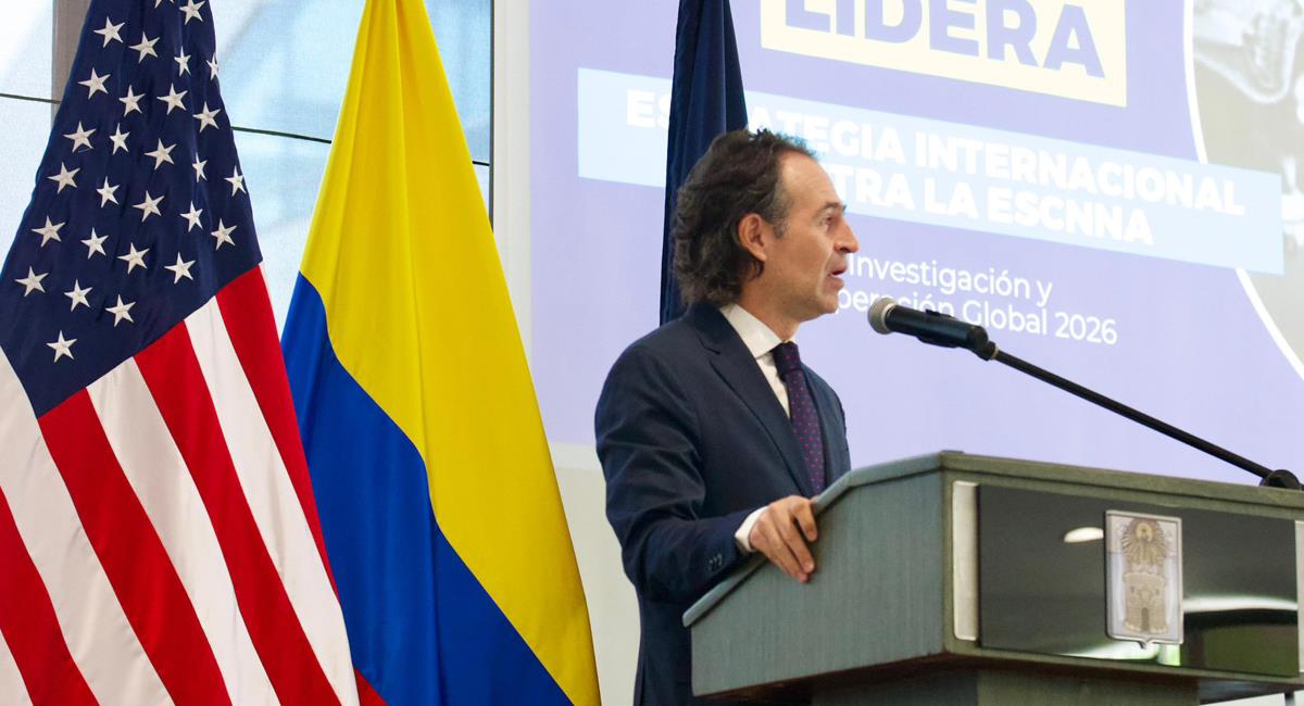 Federico Gutiérrez es uno de los principales críticos del gobierno de Gustavo Petro. Foto: Twitter @FicoGutierrez