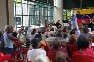 Les grands-parents demandent la fin du blocus économique
