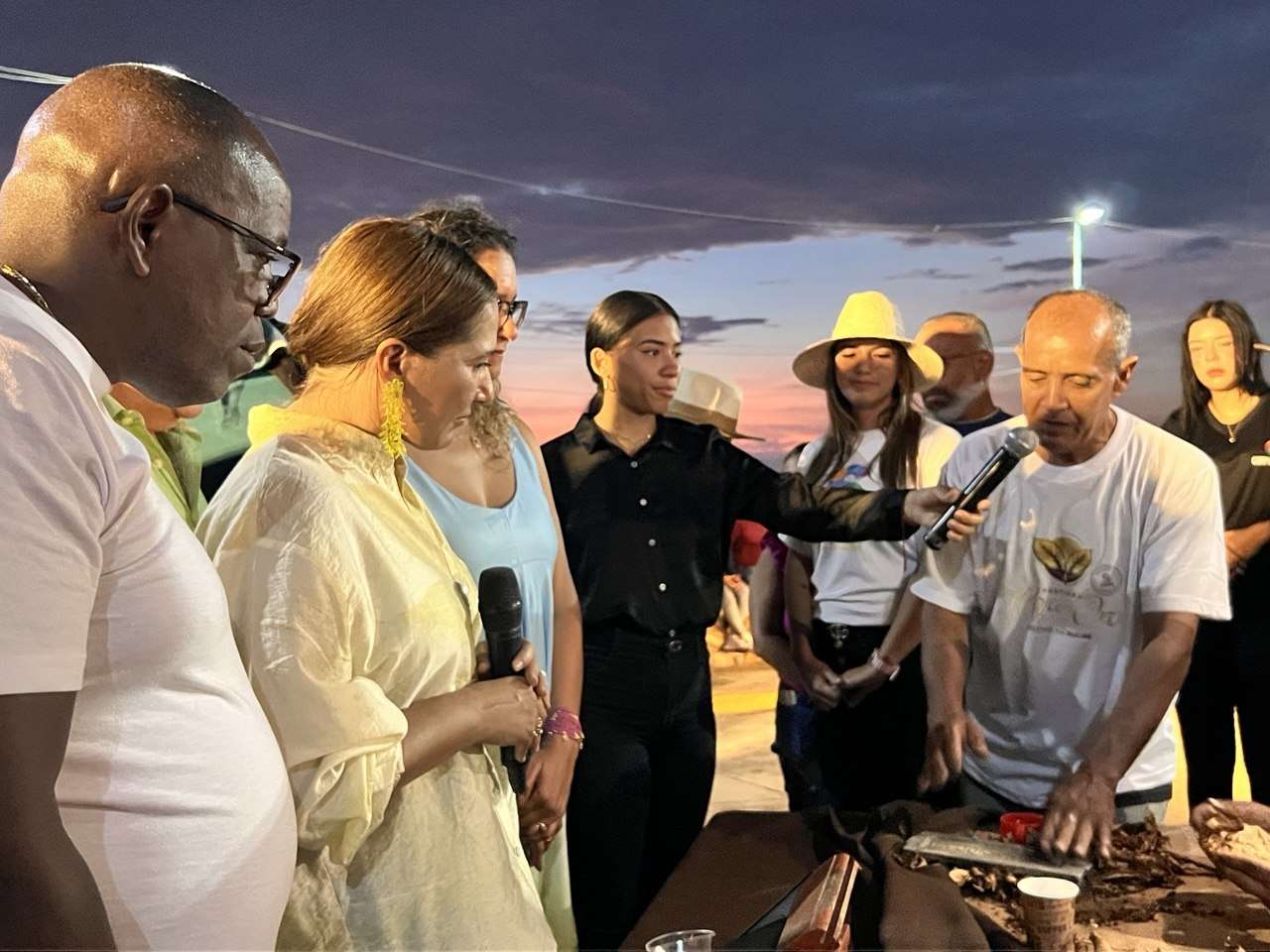 Sucre a présenté son offre économique à la Barbade au Gold Festival