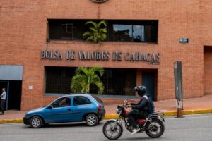 La Bourse de Caracas suscite l&rsquo;intérêt des entreprises après des années de paralysie