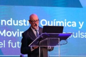 Asoquim propose un investissement de 10,000 millions de dollars pour l&rsquo;industrie pétrochimique