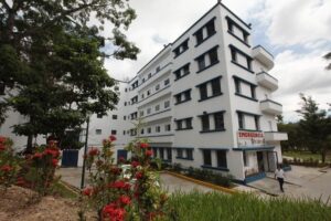 Des travaux sont en cours pour récupérer l&rsquo;hôpital El Algodonal de Caracas