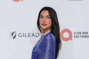 Dua Lipa poursuit Samsung et l&rsquo;entreprise se défend