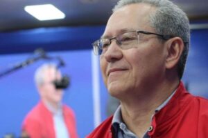 Julio César León assure l&rsquo;avenir des courses hippiques