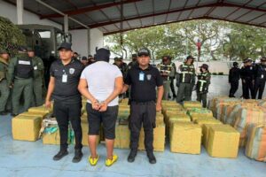 On saisit plus de 3,5 tonnes de drogue dans l&rsquo;état d&rsquo;Apure