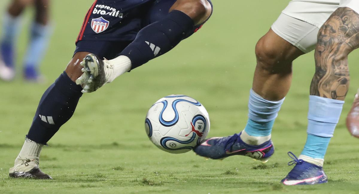 Pibe Valderrama a donné de bons conseils à Jermein Peña après le carton rouge avec Junior à Libertadores